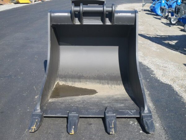 Niskakangas Deep excavation bucket 1400mm 1500L NTP20/30 28-35ton - Image 2