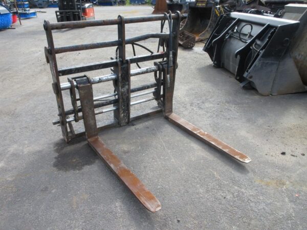 JCB Hydrauliset trukkipiikit 4ton 120/100cm PIN JCB Q-fit - Image 7