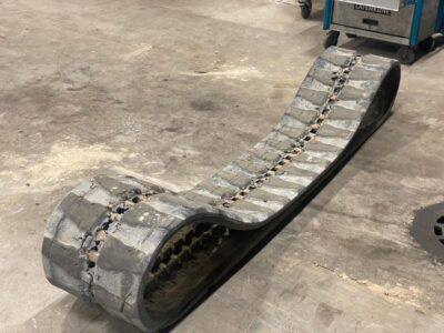 Käytetty kumitela 400x72,5x74