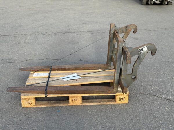 Volvo Pallgafflar 2500kg 135cm/120cm Volvo L30 - Bild 4