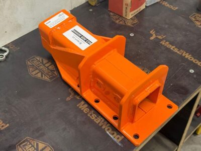 Pronar PUV 3600/4000 HD-sarjan nivelauran tukijalan runkokiinnike