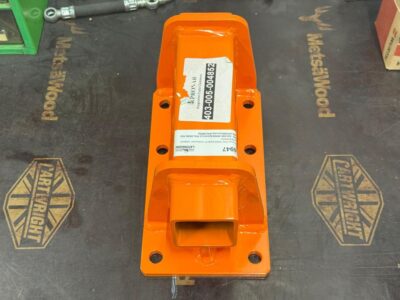 Pronar PUV 3000/3300 M nivelauran tukijalan runkokiinnike