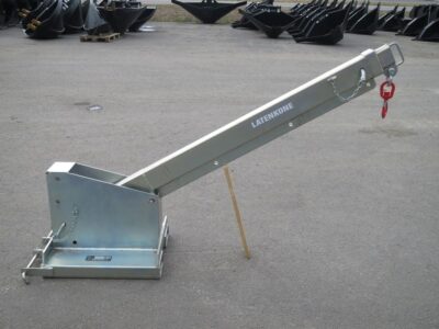 Laten Trukin nostopuomi käännettävä