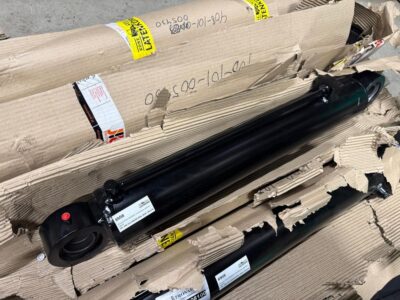 Pronar PUV-3600HD nivelauran sylinteri oikea