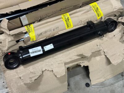 Pronar PUV-3600HD nivelauran sylinteri vasen