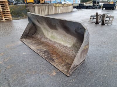 Gjerstad Kurottajan yleiskauha 250 cm JCB Q-fit