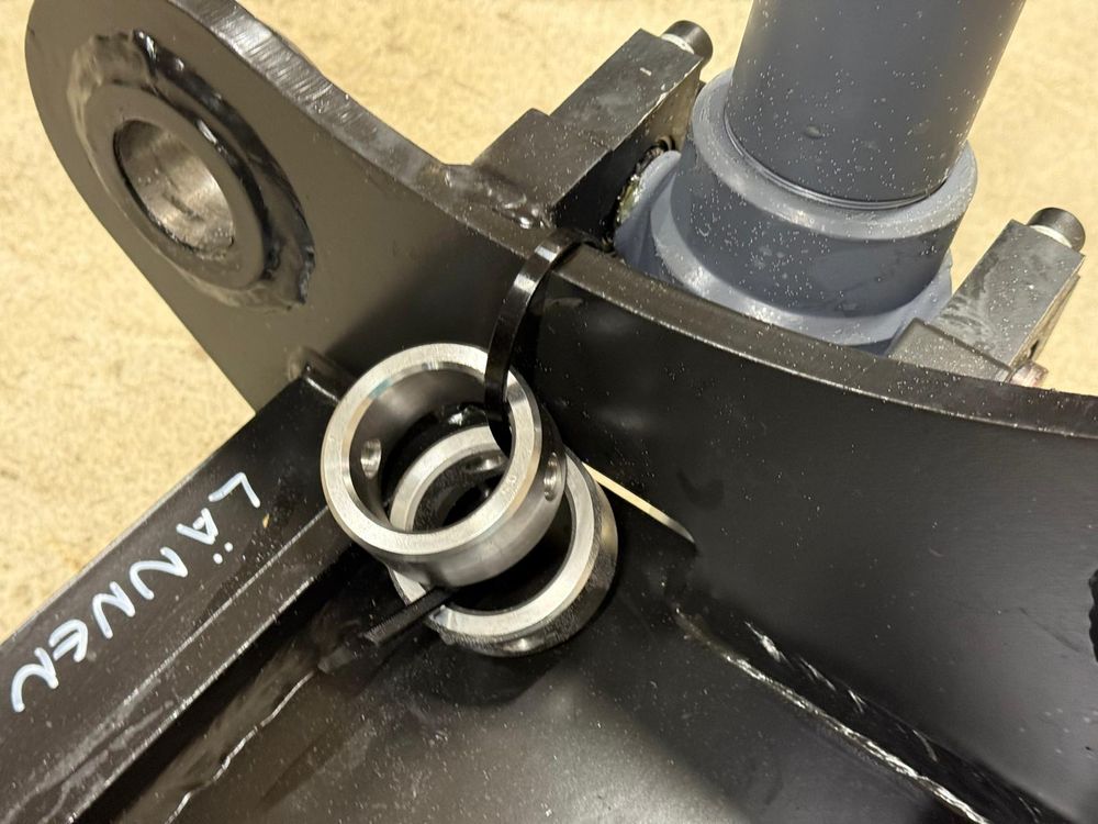 Lännen Tiltfäste S45 hyd. 2-syl. (leveälle koiranluulle) - Bild 15