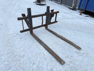 Trukkipiikit 140/120cm Euro