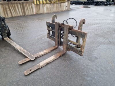 Kyrön Takomo Hydrauliset trukkipiikit JCB Q-fit