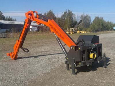 Pronar WWT804T monitoimipuomi