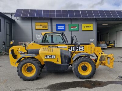 JCB 535-125 kurottaja
