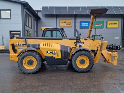 JCB 540-180 kurottaja